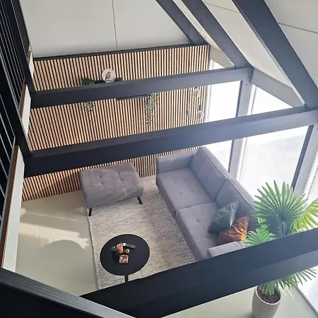بيت للعطل Heuvellodge Robin Alpha 76 *