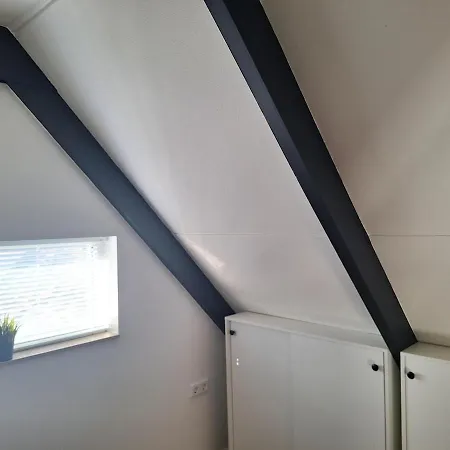 Luxe Heuvellodge Robin 76 - Fietsenberging - Airco - Opgemaakte Bedden - All In Prijs Holiday home *