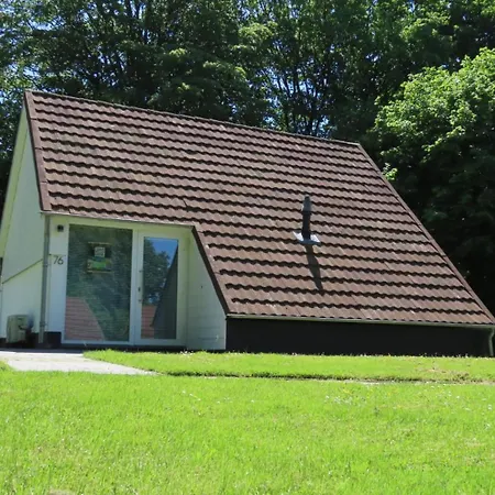 Heuvellodge Robin - Luxe Vakantiewoning - Fietsenberging - Airco - Opgemaakte Bedden - Parkeerplaats * Simpelveld