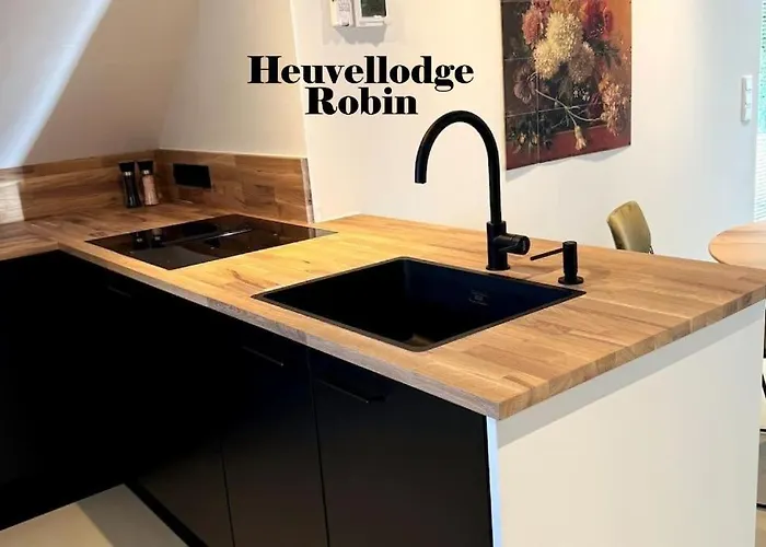 Heuvellodge Robin Alpha 76 Holiday home Simpelveld