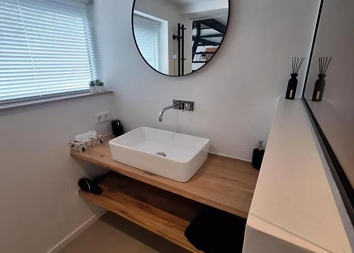 Heuvellodge Robin Alpha 76 Holiday home *