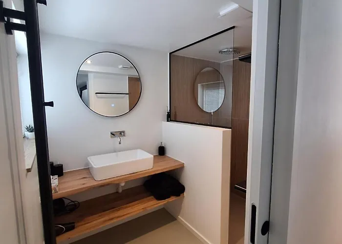 Heuvellodge Robin Alpha 76 Holiday home