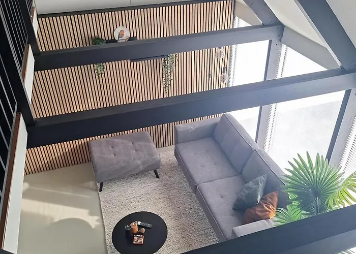 Casa de Férias Heuvellodge Robin Alpha 76 *