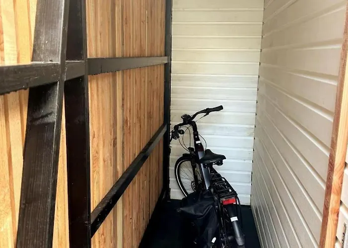 Heuvellodge Robin Alpha 76 *